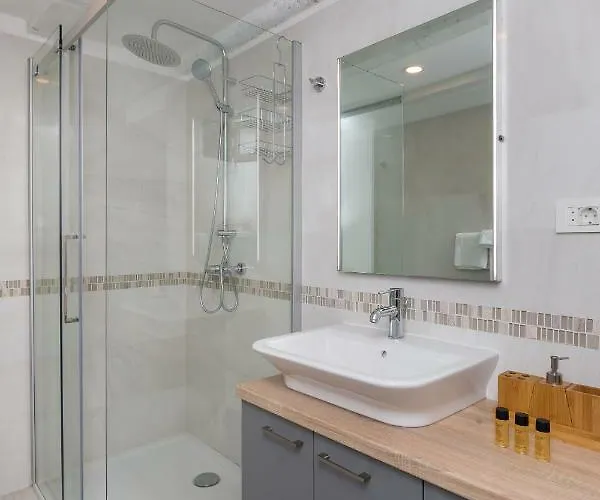 Stulli 2 * Dubrovnik