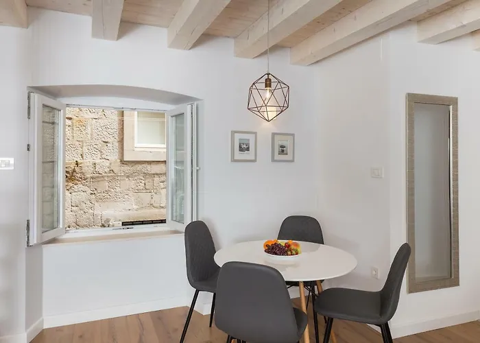 Stulli 2 Apartamento *